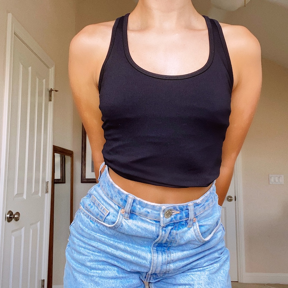 90 degrees athletic tank